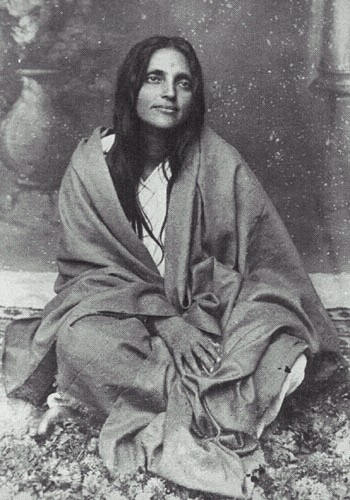 Quem foi Anandamayi Ma e Algumas Mensagens em Português-BR